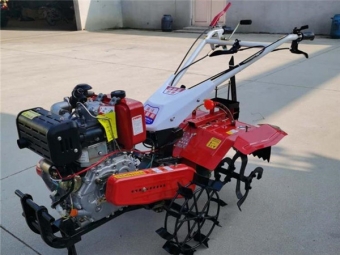 多(duo)功能(neng)微耕(geng)機